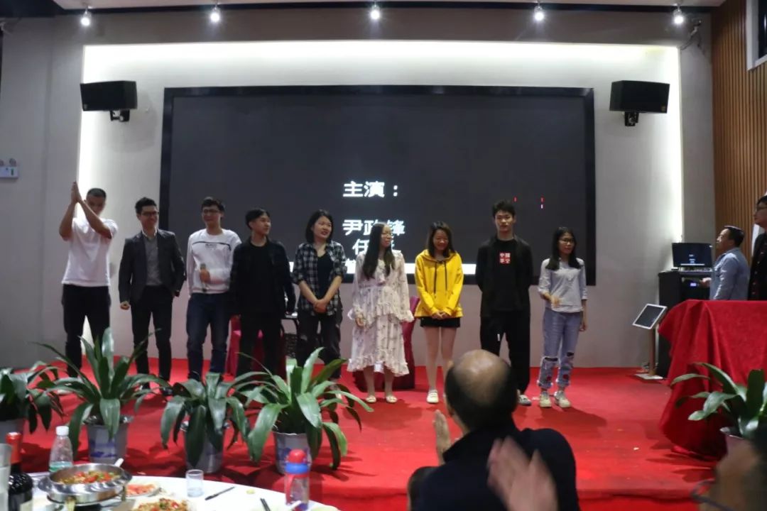 上海小語(yǔ)音答謝晚會(huì)圓滿落幕！
